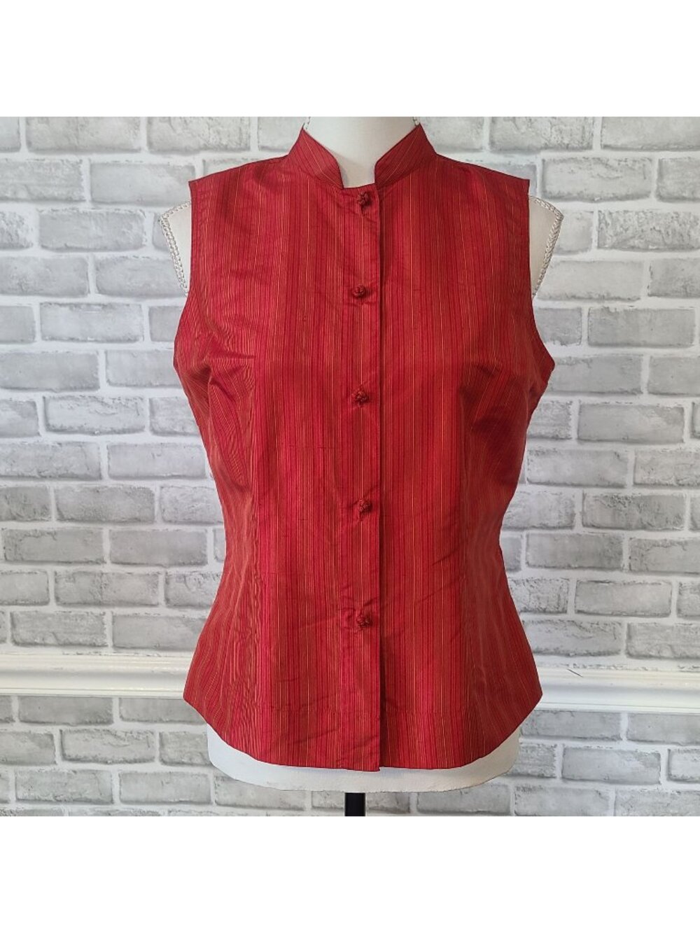 Amanda Smith Red Pure Silk Asian Button Down Striped Sleeveless Shirt Vest 8